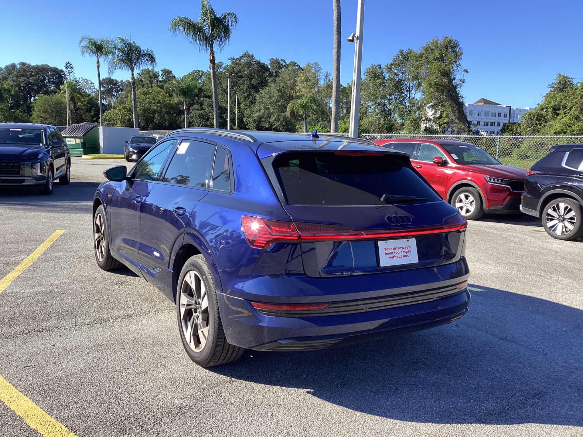 2022 AUDI E-TRON PREMIUM photo 4