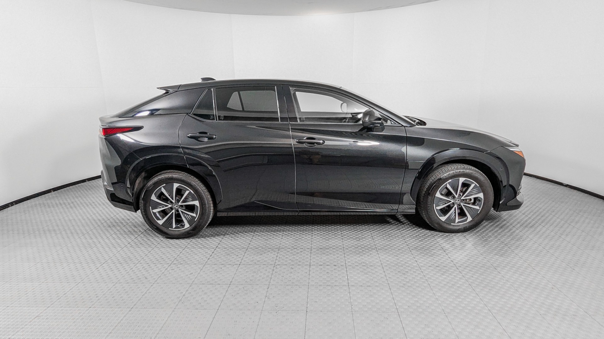 2023 LEXUS RZ RZ 450E PREMIUM photo 8