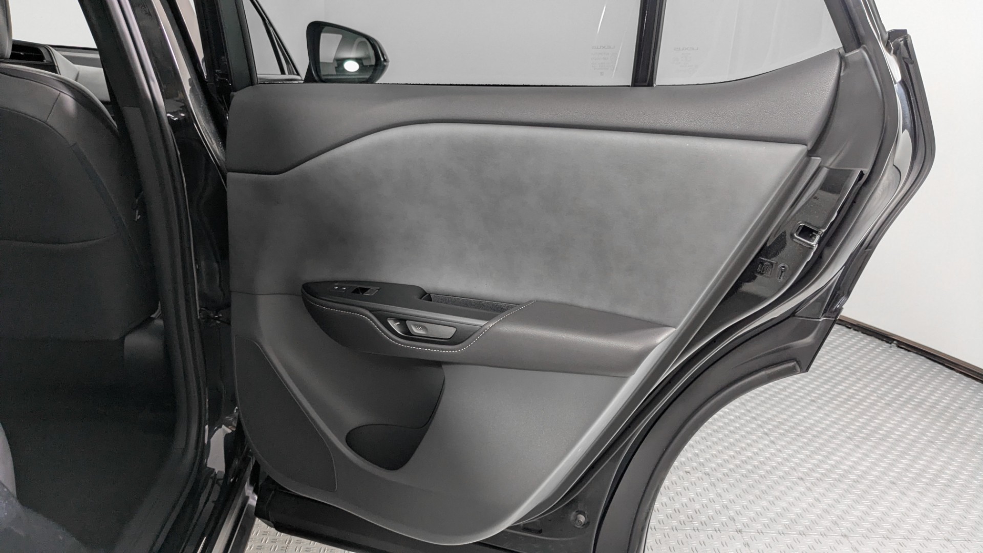 2023 LEXUS RZ RZ 450E PREMIUM photo 20