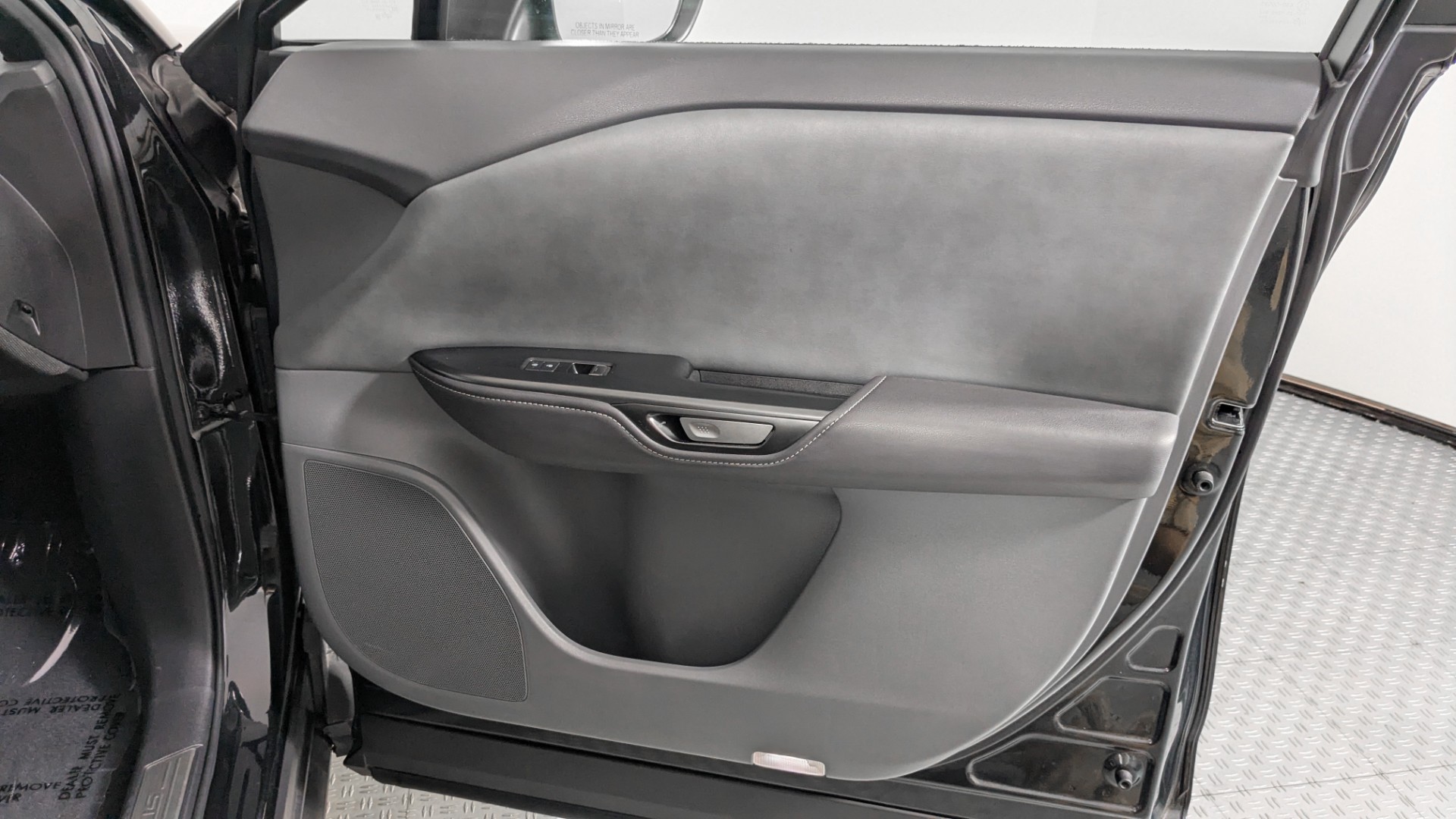 2023 LEXUS RZ RZ 450E PREMIUM photo 22