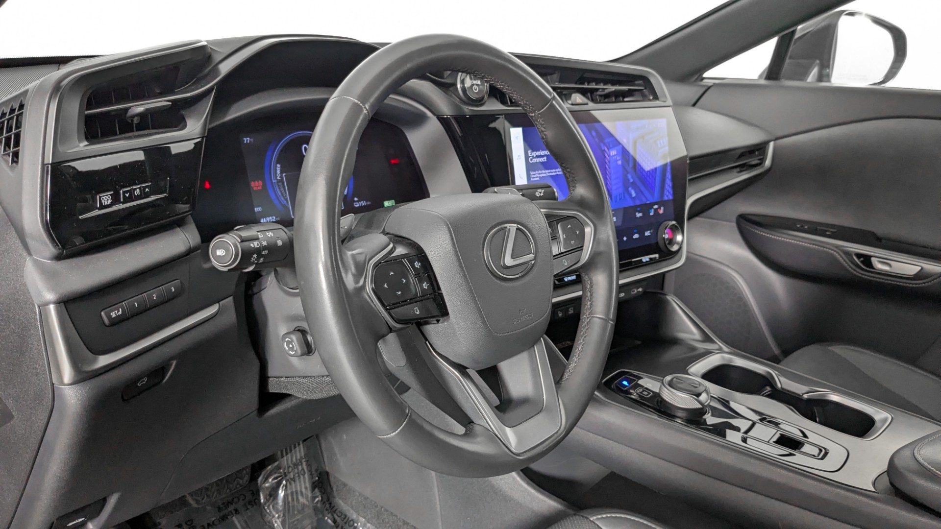 2023 LEXUS RZ RZ 450E PREMIUM photo 24