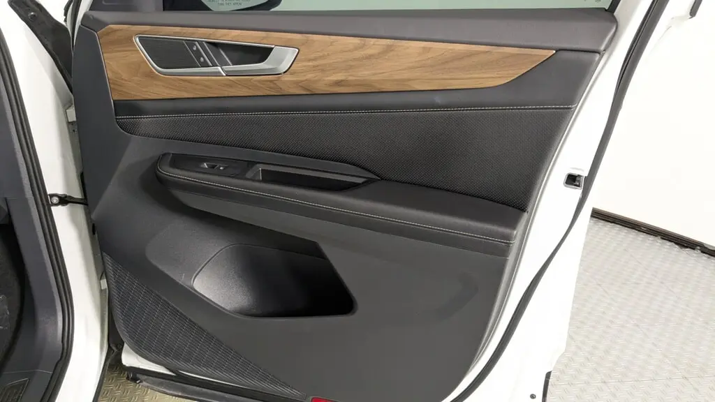 2024 VOLKSWAGEN ATLAS 2.0T SE W/TECHNOLOGY photo 20