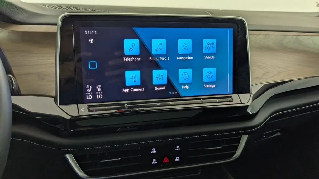 2024 VOLKSWAGEN ATLAS 2.0T SE W/TECHNOLOGY photo 24