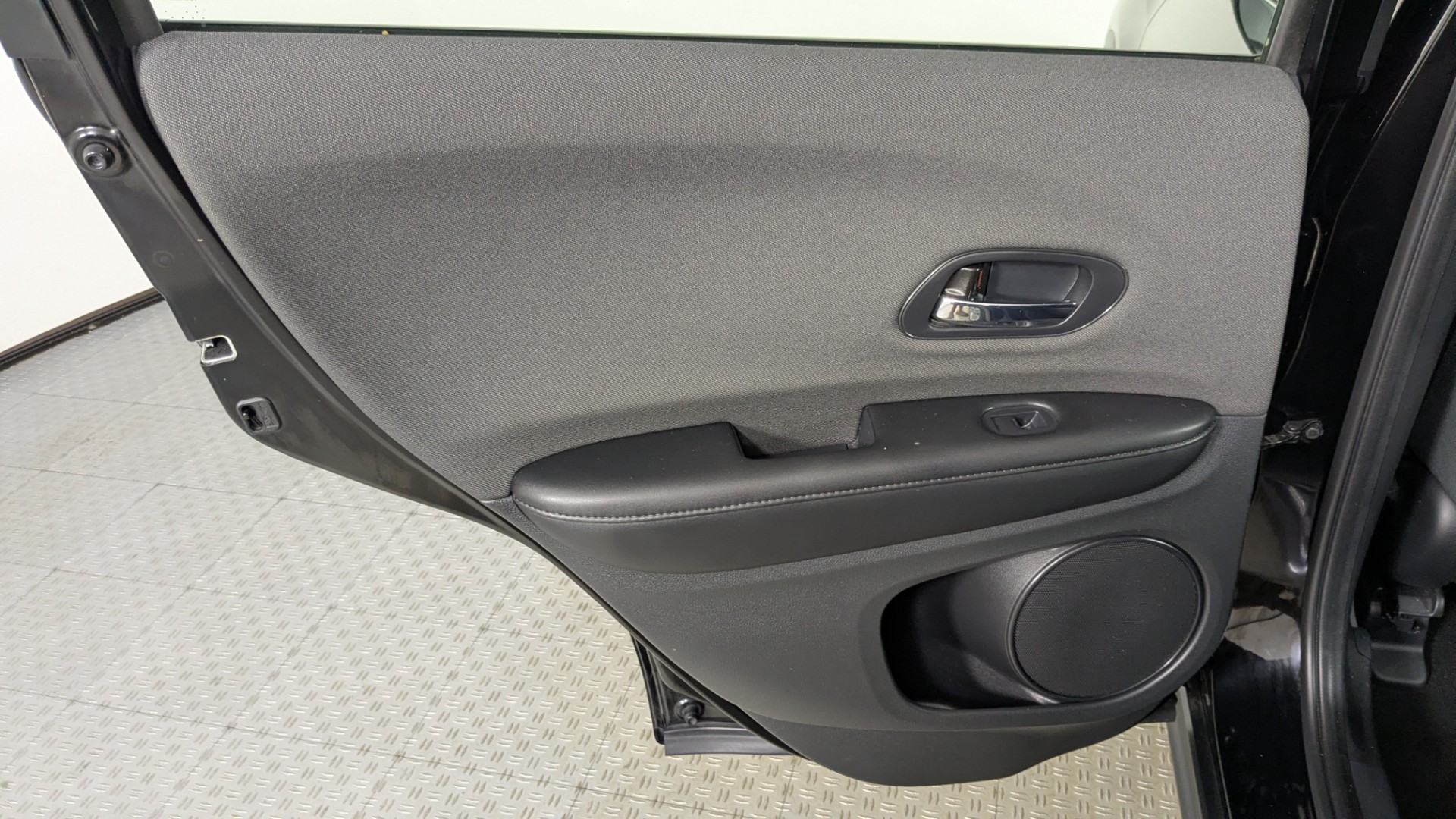 2022 HONDA HR-V LX photo 15