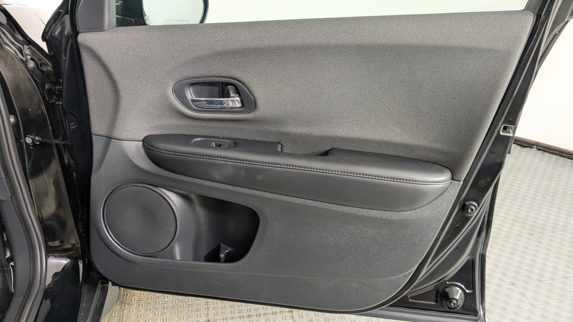 2022 HONDA HR-V LX photo 20