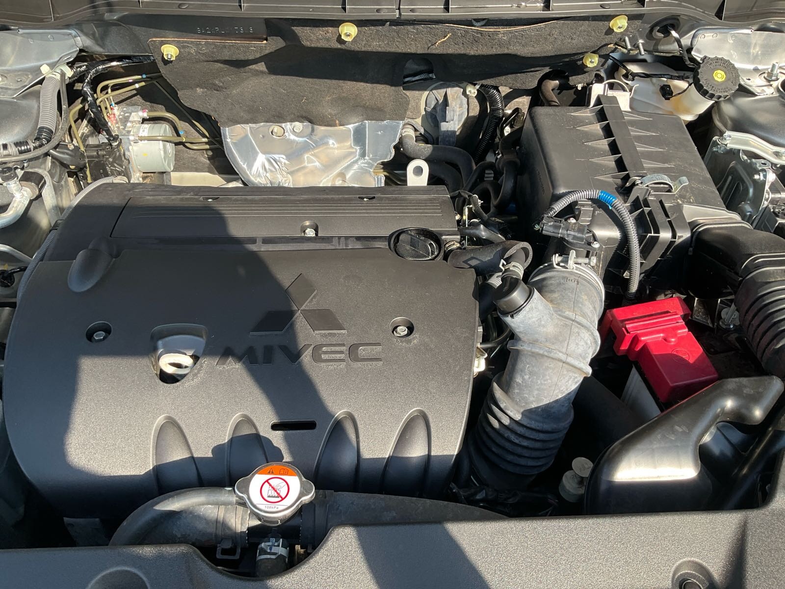 2024 MITSUBISHI OUTLANDER SPORT S photo 13