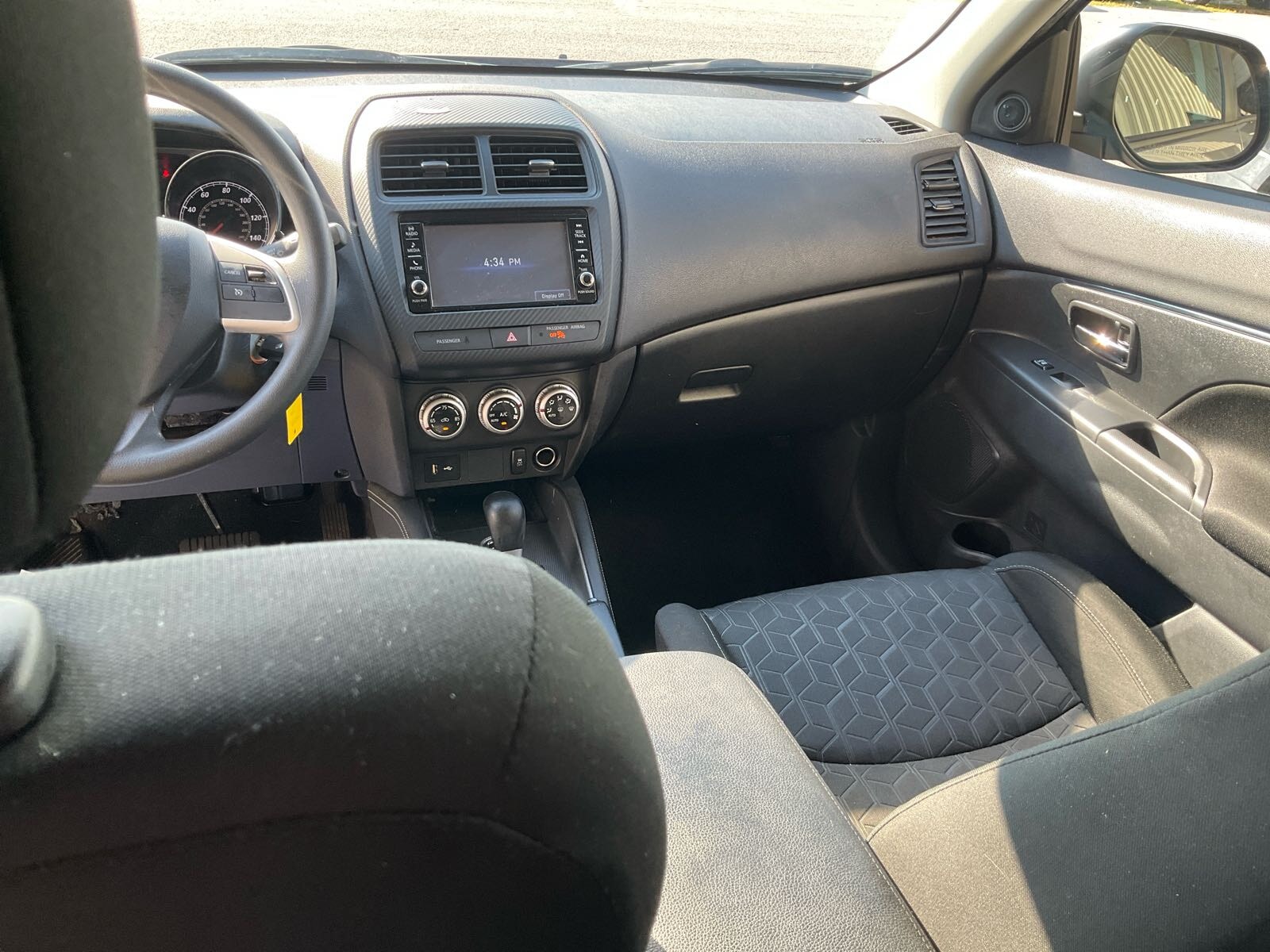2024 MITSUBISHI OUTLANDER SPORT S photo 11