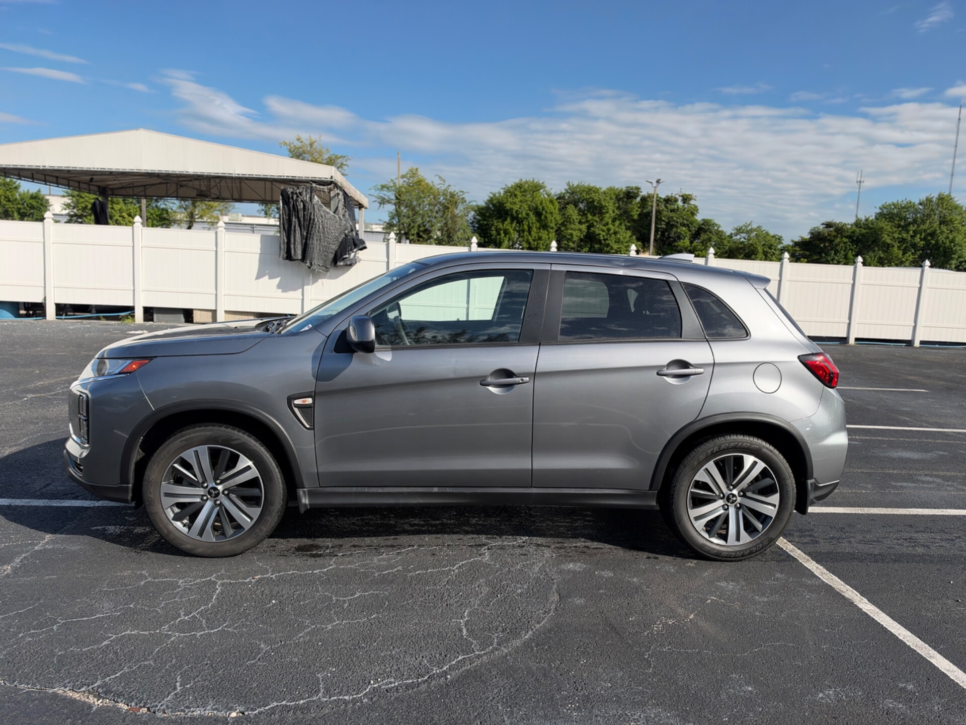 2024 MITSUBISHI OUTLANDER SPORT S photo 2