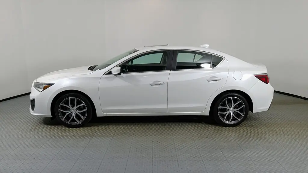 2021 ACURA ILX W/PREMIUM PACKAGE photo 2