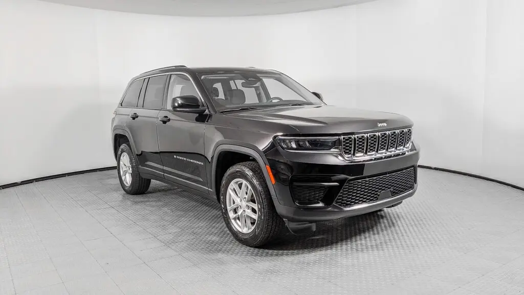 2023 JEEP GRAND CHEROKEE LAREDO X photo 8