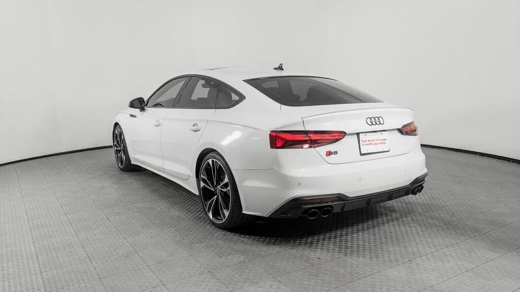 2023 AUDI S5 SPORTBACK PREMIUM PLUS photo 4