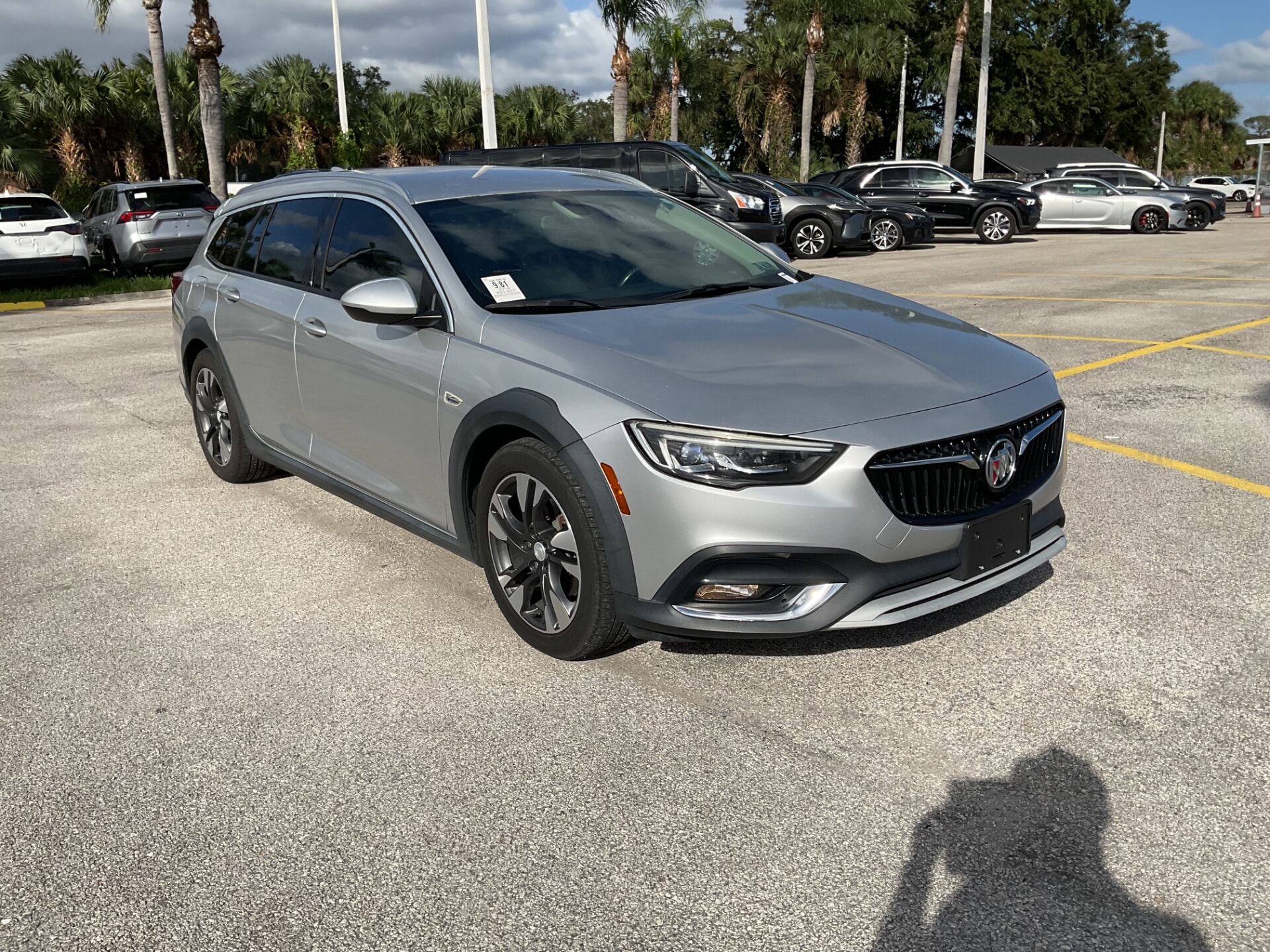 2018 BUICK REGAL TOURX PREFERRED photo 12