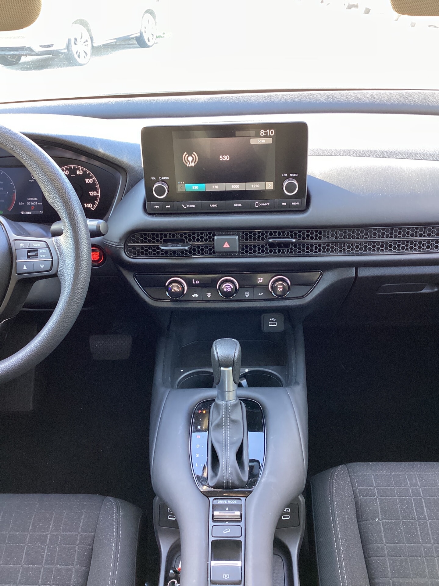 2025 HONDA HR-V LX photo 15