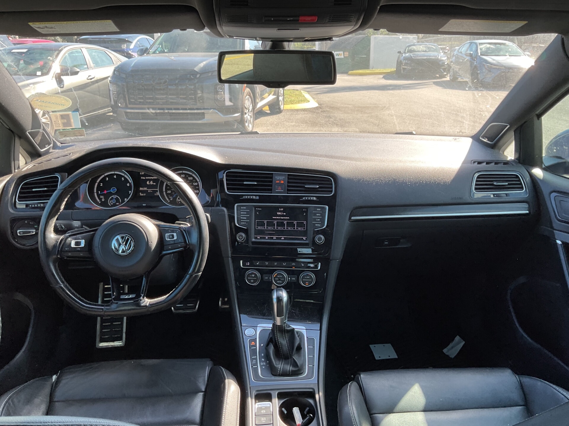 2016 VOLKSWAGEN GOLF R photo 22