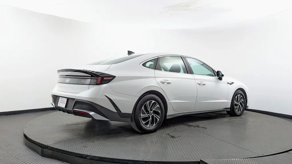 2026 HYUNDAI SONATA HYBRID BLUE photo 7