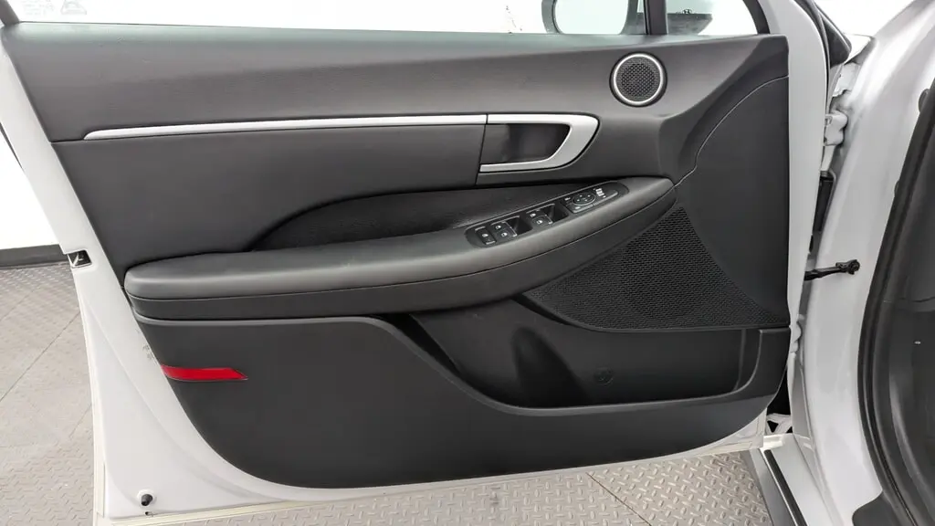 2026 HYUNDAI SONATA HYBRID BLUE photo 12
