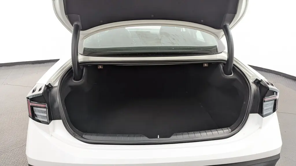 2026 HYUNDAI SONATA HYBRID BLUE photo 17