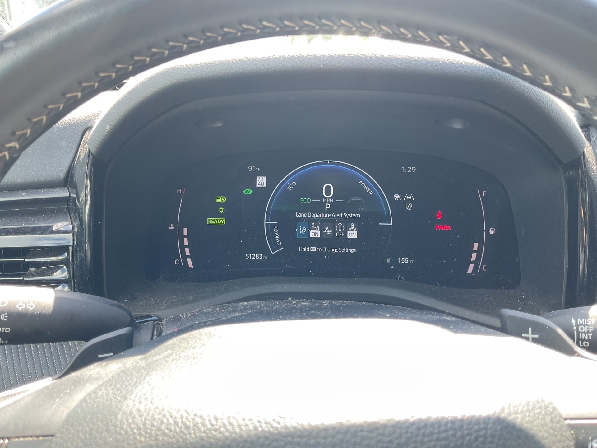 2025 TOYOTA CAMRY SE photo 19