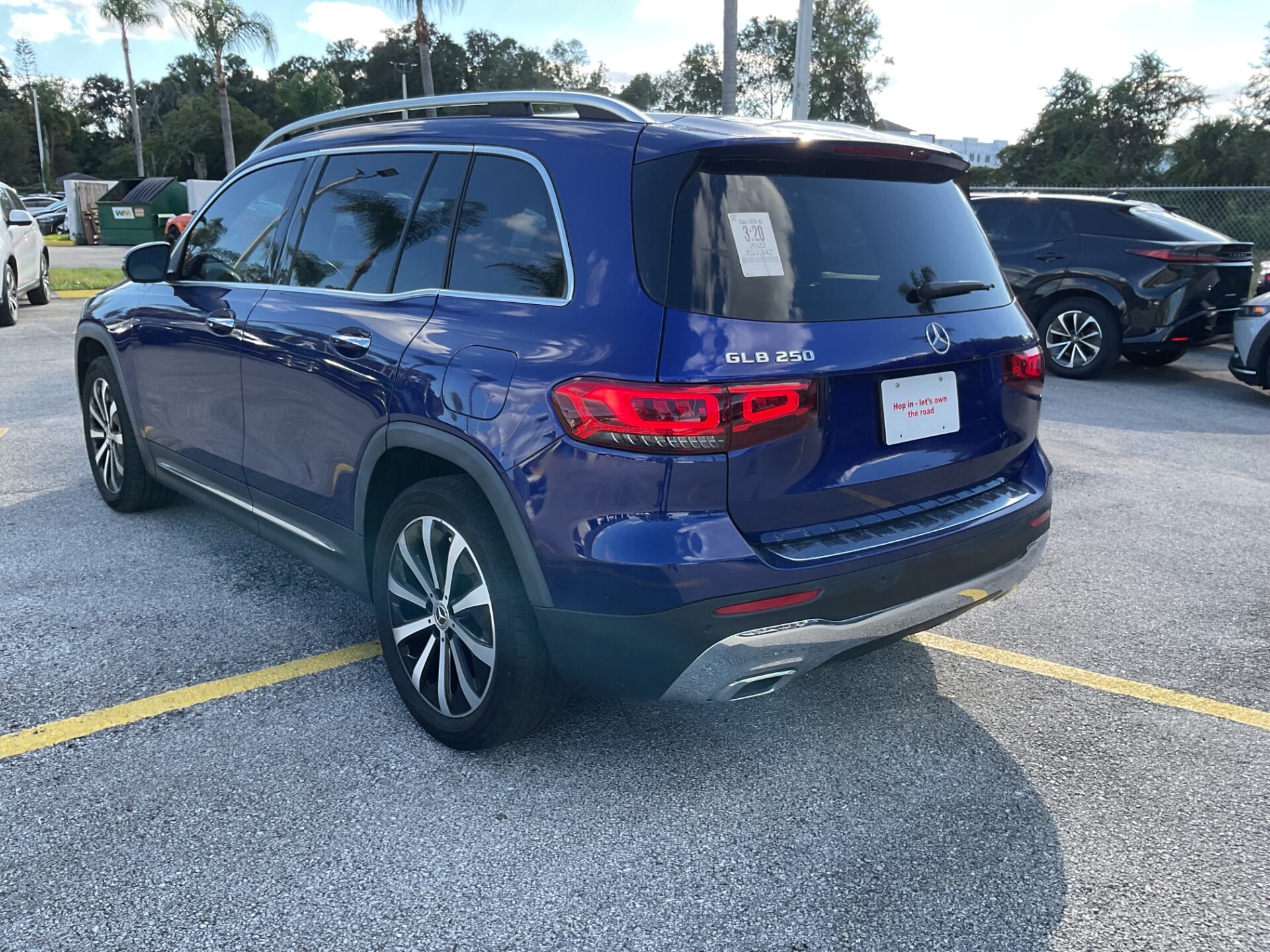 2022 MERCEDES-BENZ GLB GLB 250 photo 3