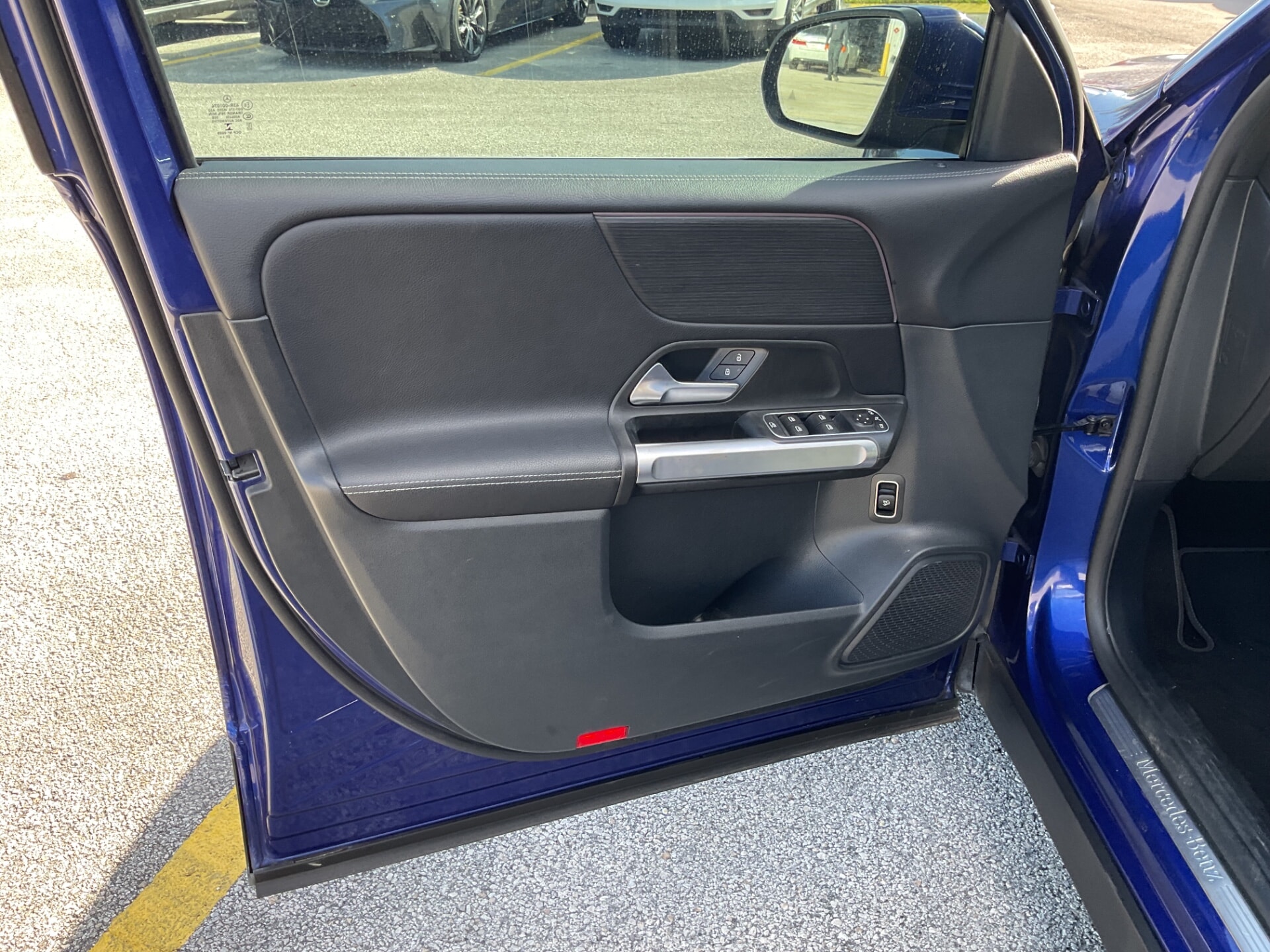 2022 MERCEDES-BENZ GLB GLB 250 photo 9