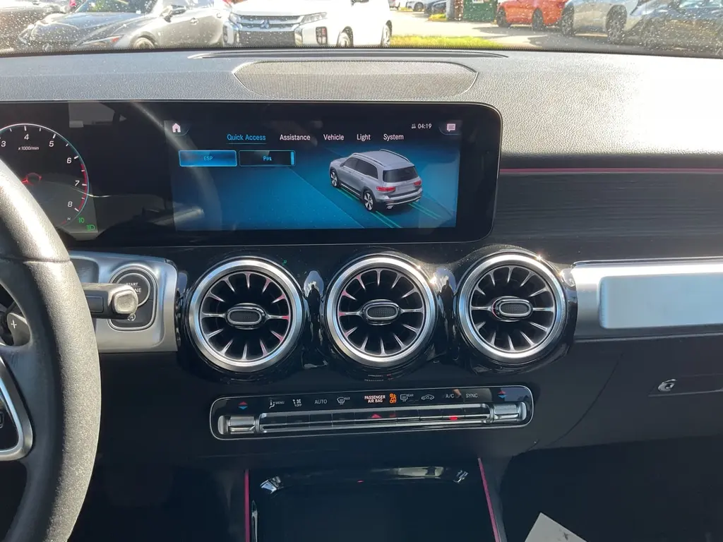 2022 MERCEDES-BENZ GLB GLB 250 photo 21