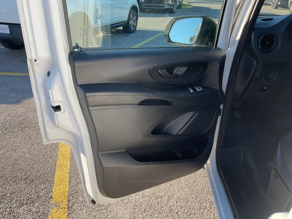 2020 MERCEDES-BENZ METRIS  Cargo Van 126.0" WB photo 11