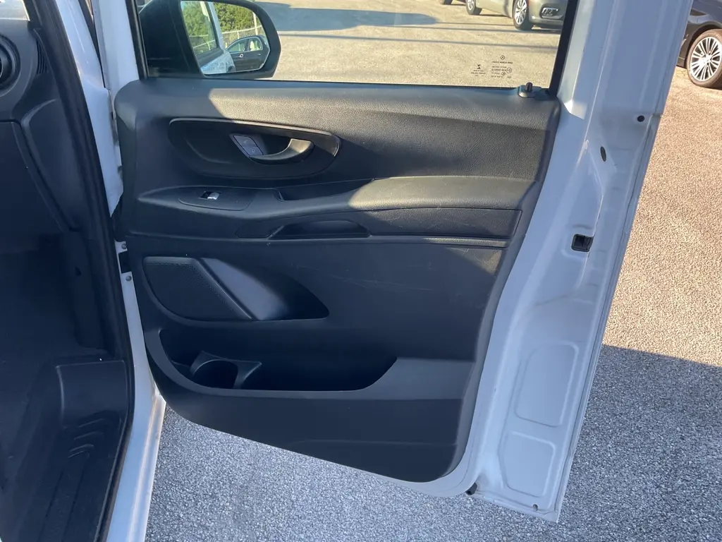 2020 MERCEDES-BENZ METRIS  Cargo Van 126.0" WB photo 17