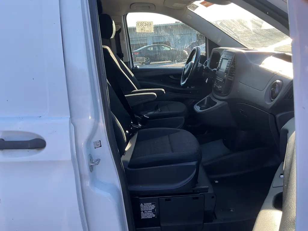 2020 MERCEDES-BENZ METRIS  Cargo Van 126.0" WB photo 18