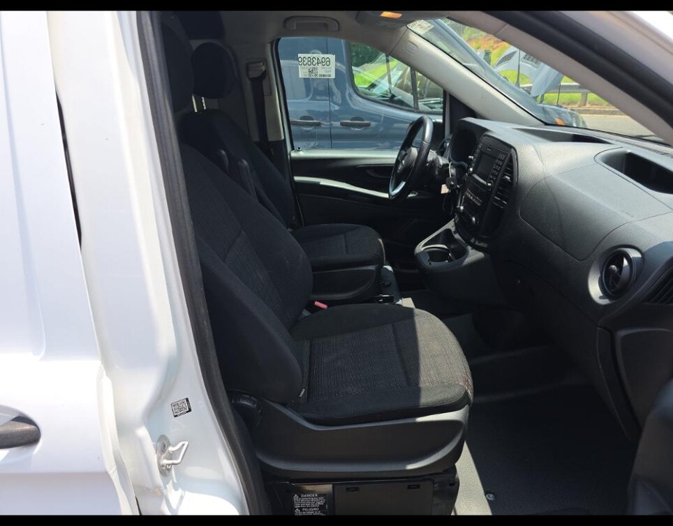 2020 MERCEDES-BENZ METRIS Cargo Van 126.0" WB photo 17