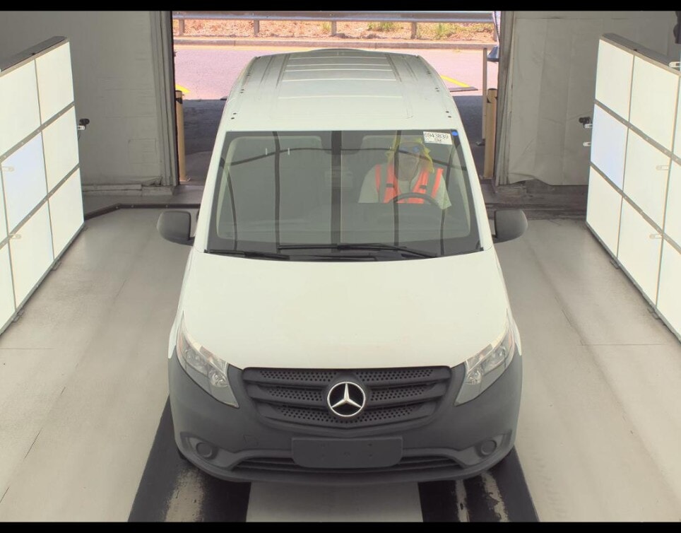 2020 MERCEDES-BENZ METRIS Cargo Van 126.0" WB photo 2