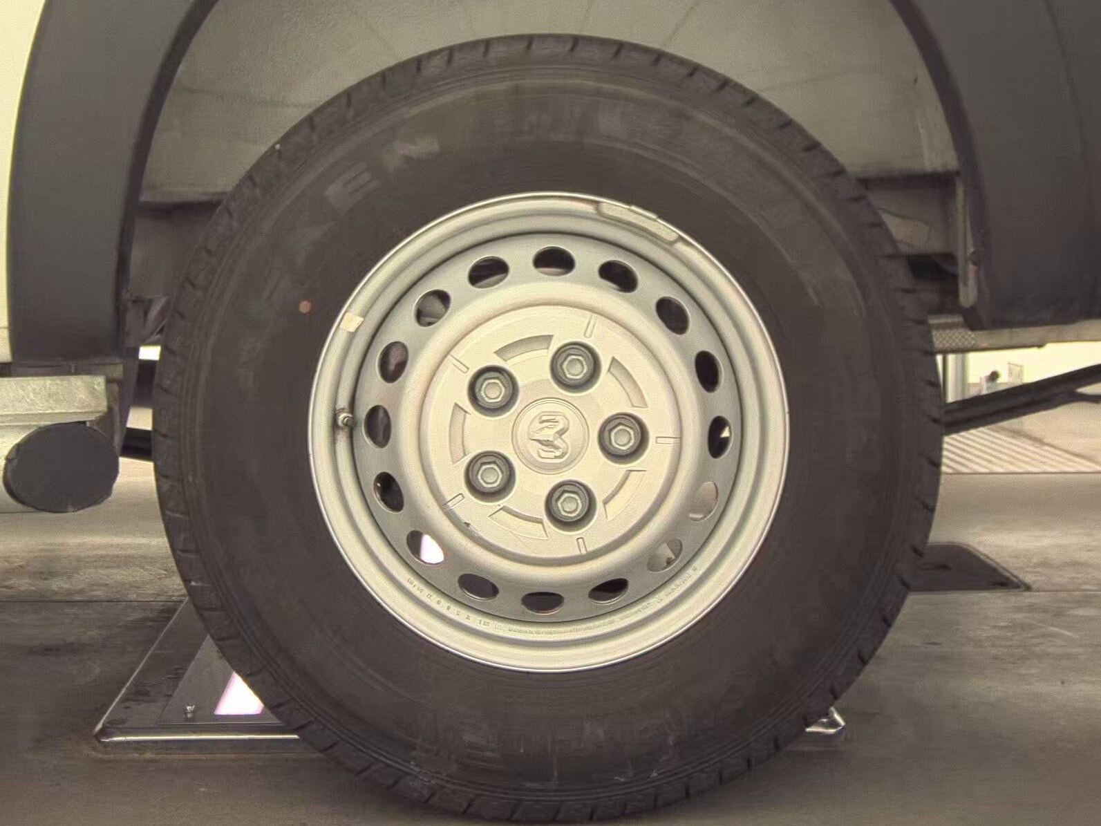 2025 RAM PROMASTER CARGO 136" WB - LOW ROOF photo 7