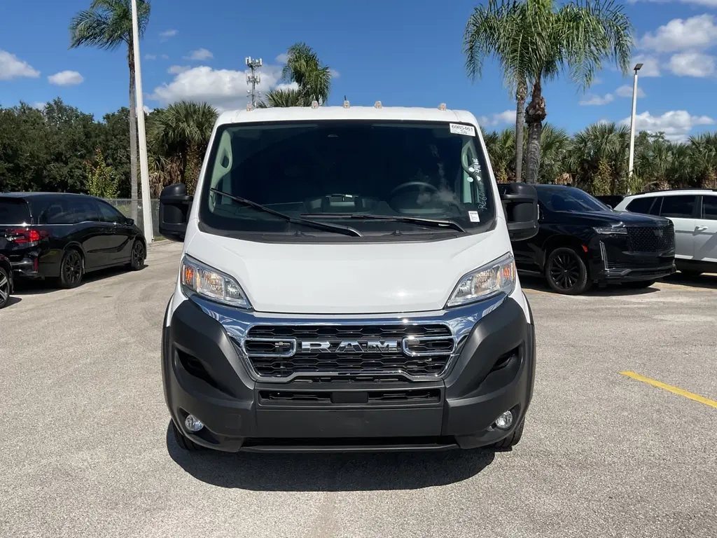 2025 RAM PROMASTER CARGO 136" WB - LOW ROOF photo 8