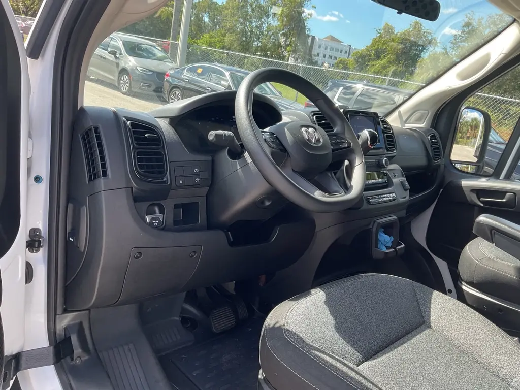 2025 RAM PROMASTER CARGO 136" WB - LOW ROOF photo 15