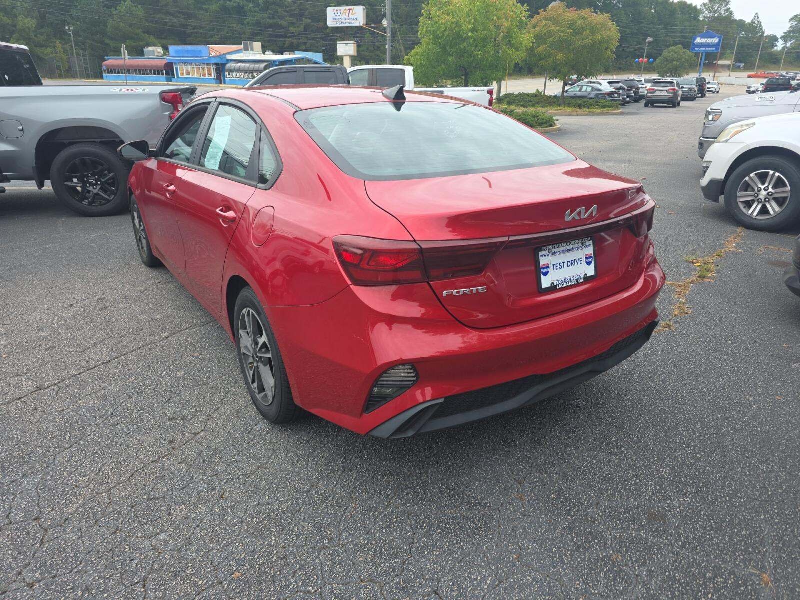 2023 KIA FORTE LXS photo 3