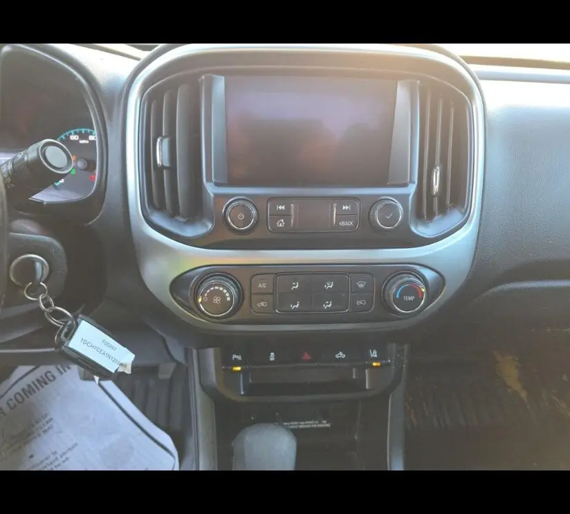 2022 CHEVROLET COLORADO 4WD LT photo 11