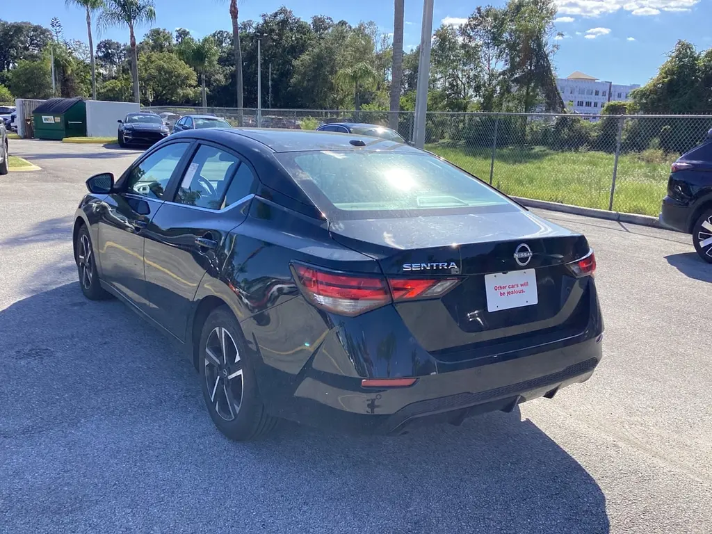 2025 NISSAN SENTRA SV photo 6