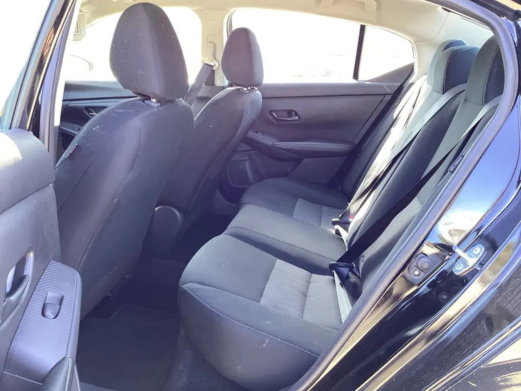2025 NISSAN SENTRA SV photo 11