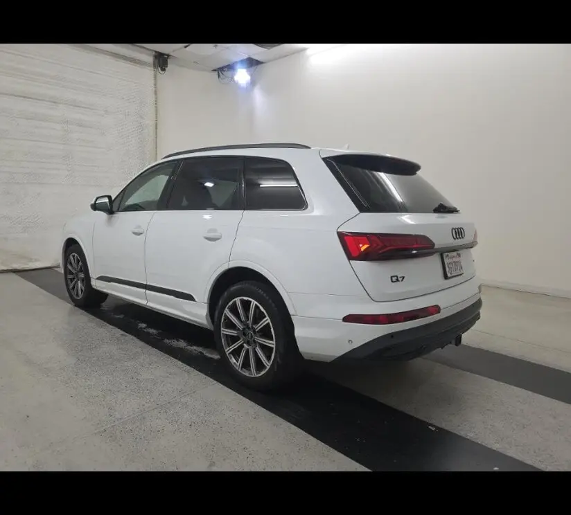 2023 AUDI Q7 PREMIUM PLUS photo 4