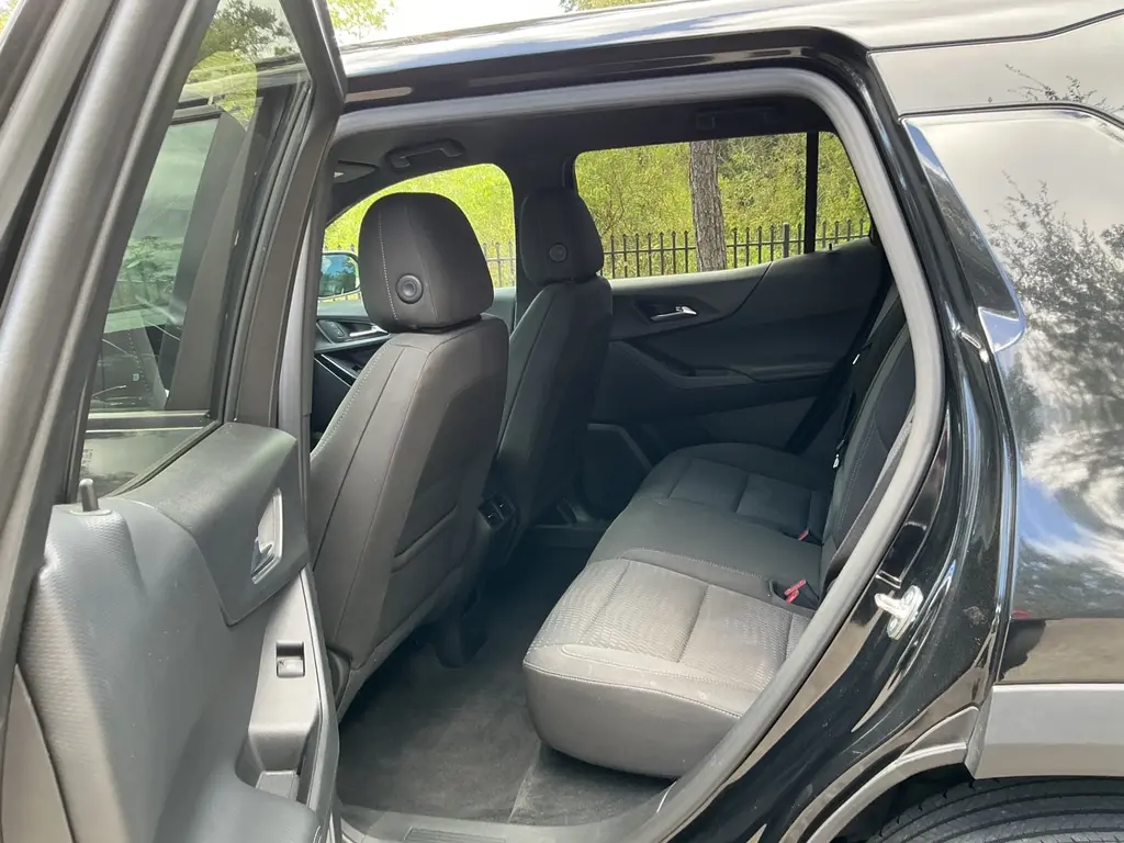 2025 CHEVROLET EQUINOX AWD LT photo 12