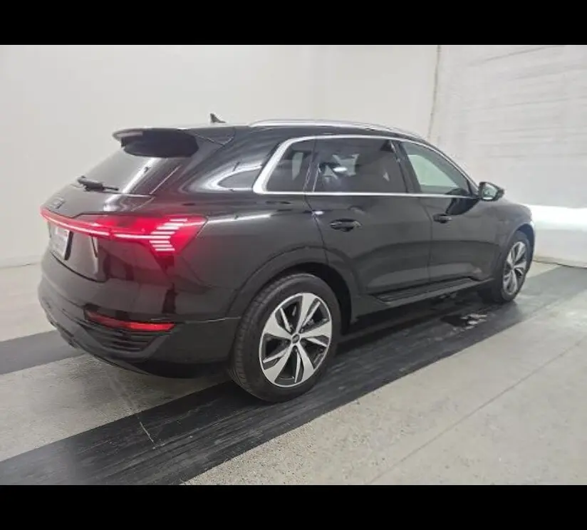 2024 AUDI Q8 E-TRON PREMIUM PLUS photo 22