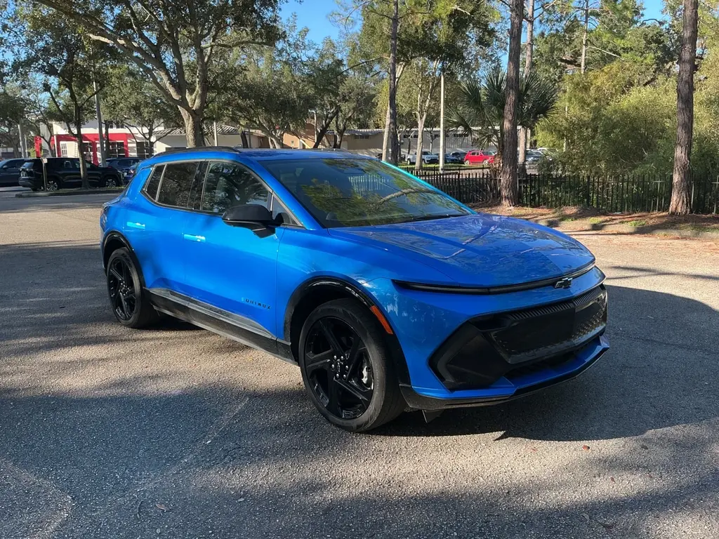 2024 CHEVROLET EQUINOX EV RS 2RS photo 7