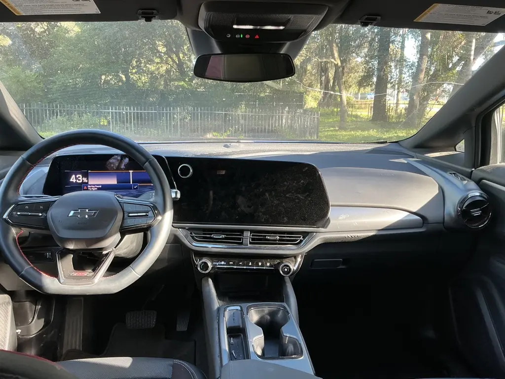 2024 CHEVROLET EQUINOX EV RS 2RS photo 13