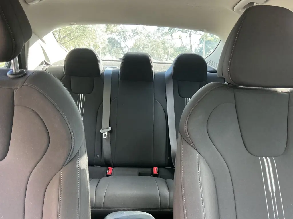 2024 HYUNDAI ELANTRA SEL photo 20