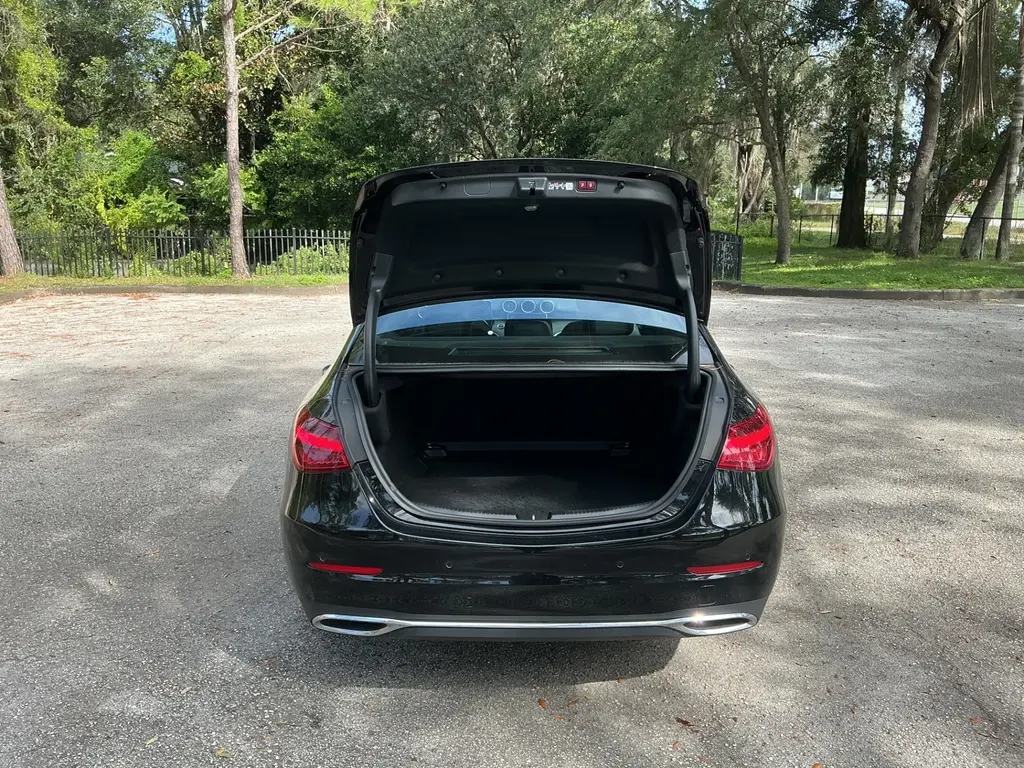 2025 MERCEDES-BENZ C-CLASS C 300 photo 14