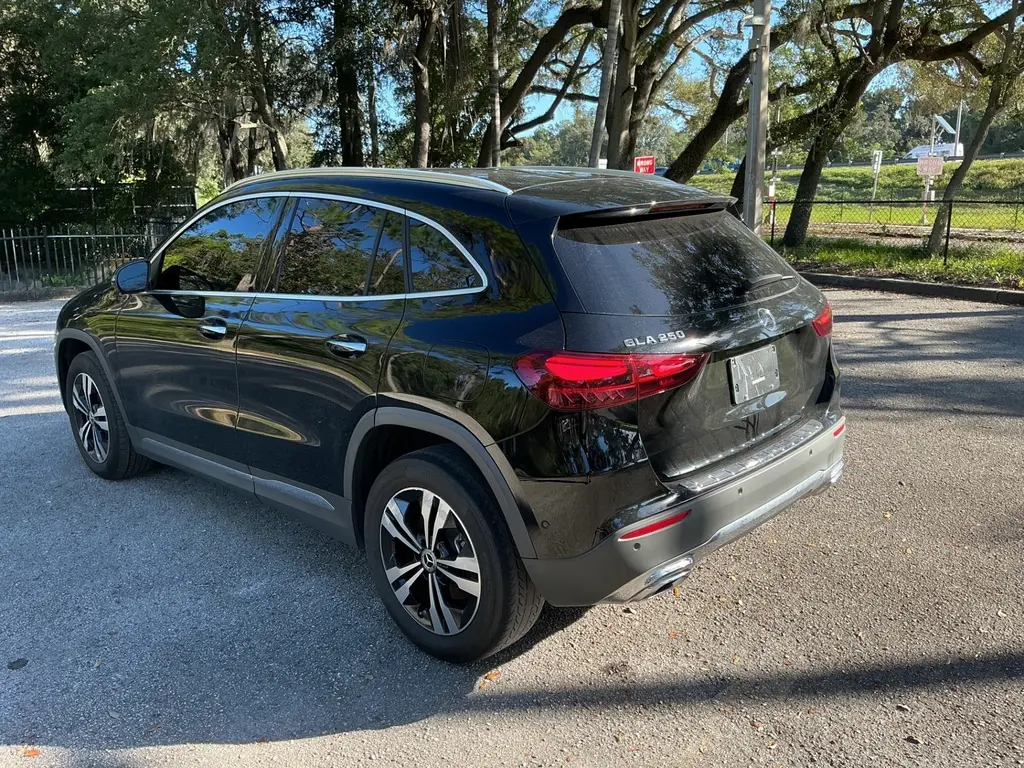 2025 MERCEDES-BENZ GLA GLA 250 photo 3