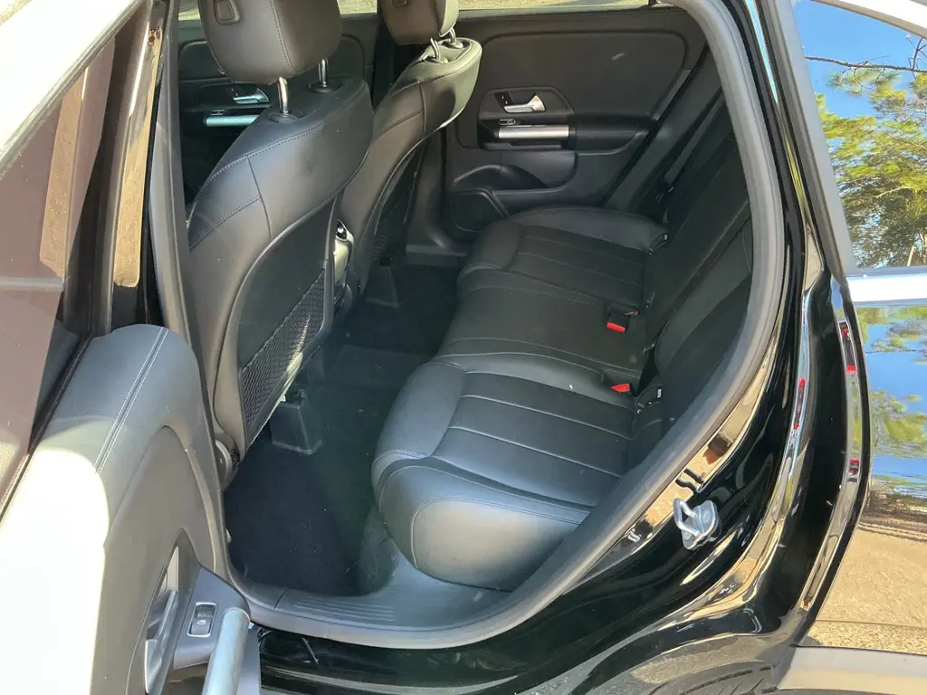 2025 MERCEDES-BENZ GLA GLA 250 photo 12