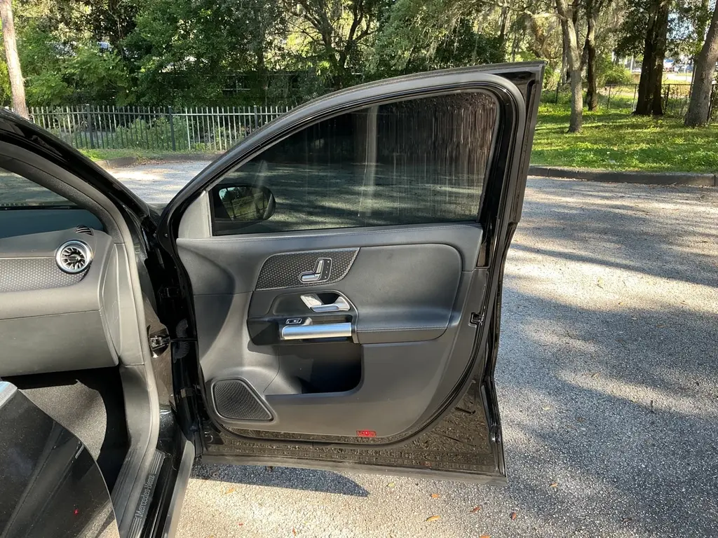 2025 MERCEDES-BENZ GLA GLA 250 photo 17