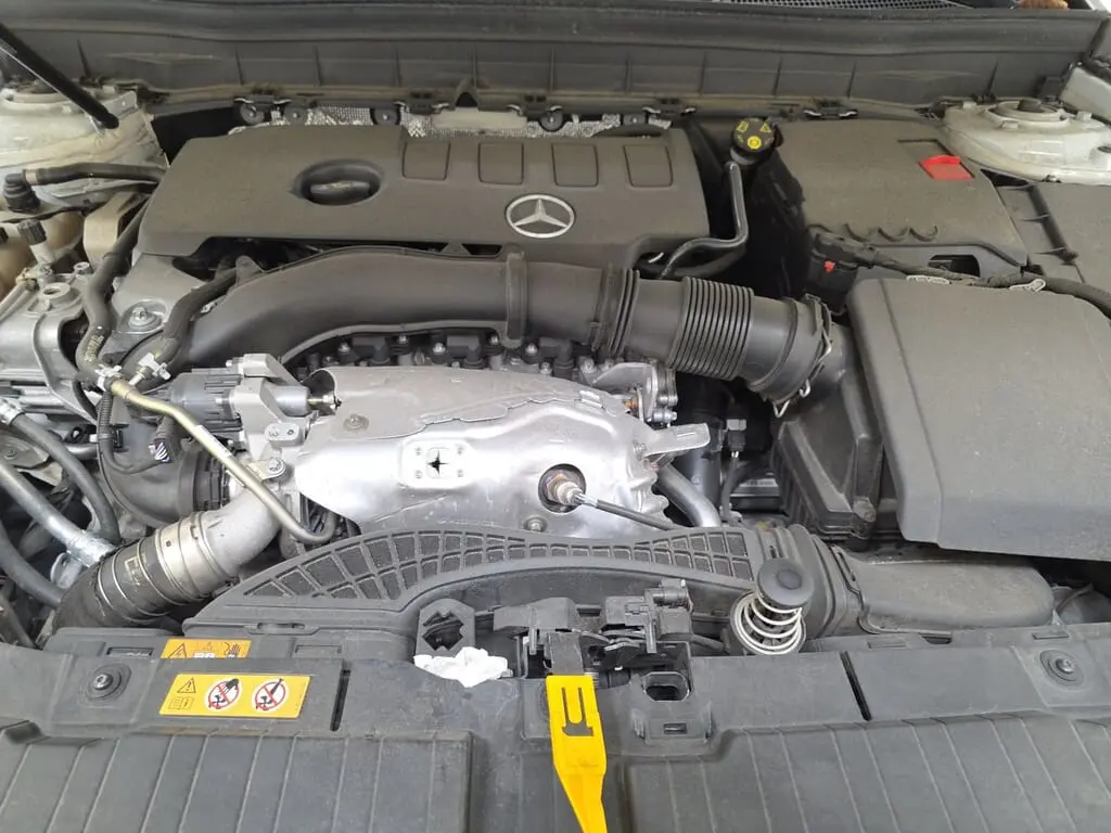 2022 MERCEDES-BENZ GLB GLB 250 photo 16