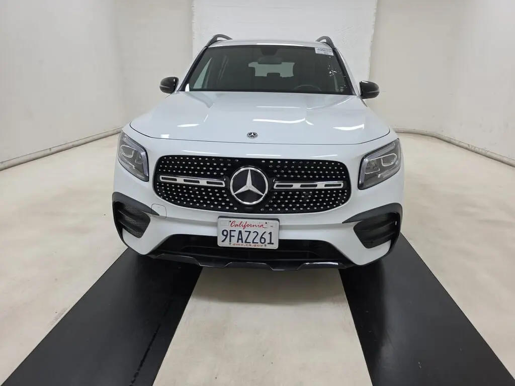 2022 MERCEDES-BENZ GLB GLB 250 photo 2