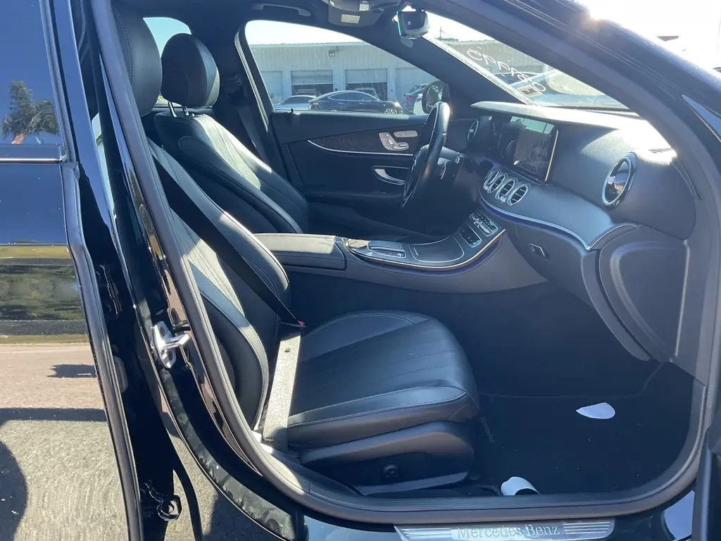 2022 MERCEDES-BENZ E-CLASS E 350 photo 22